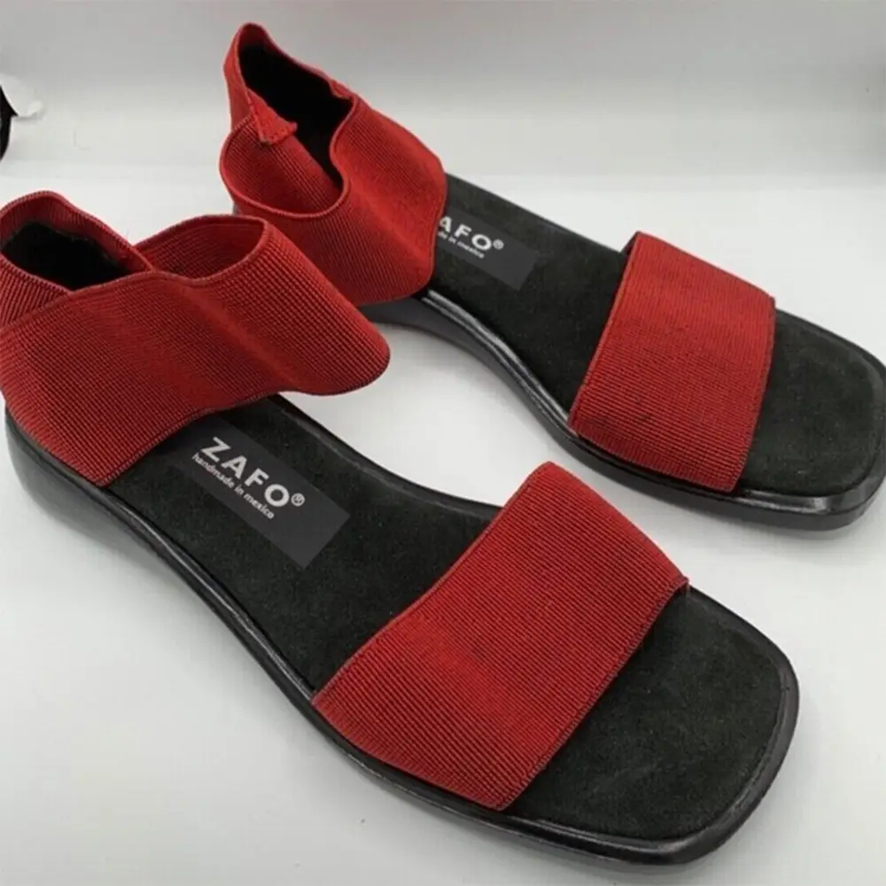 Handmade Ladies Slippers Women Sandals Black with Red Color